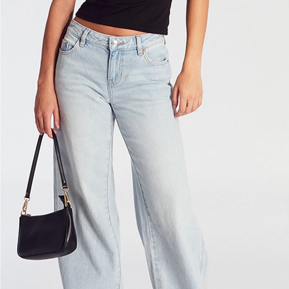 PacSun Light Wash Women's Casey Low Rise Jeans